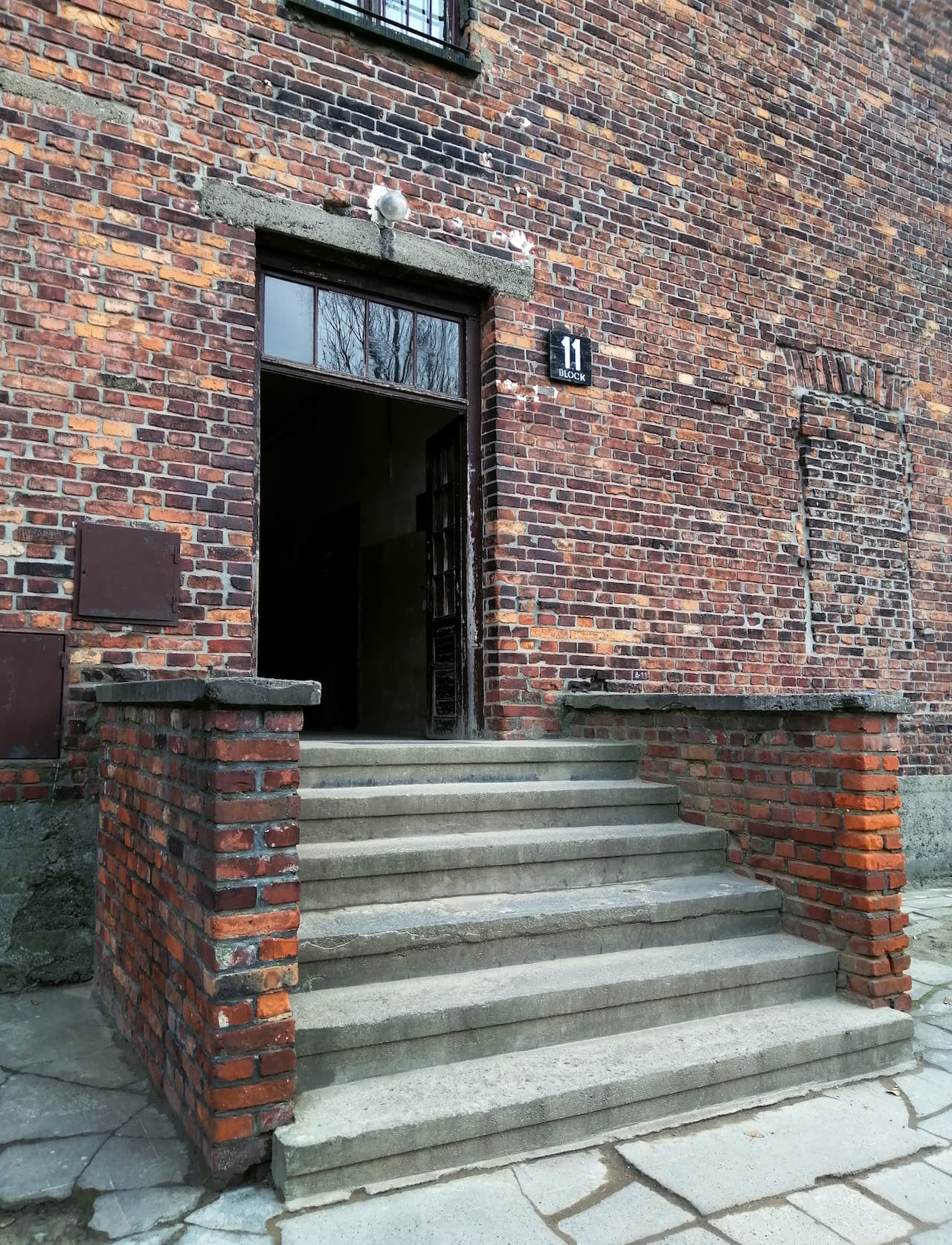 blocco 11 auschwitz birkenau