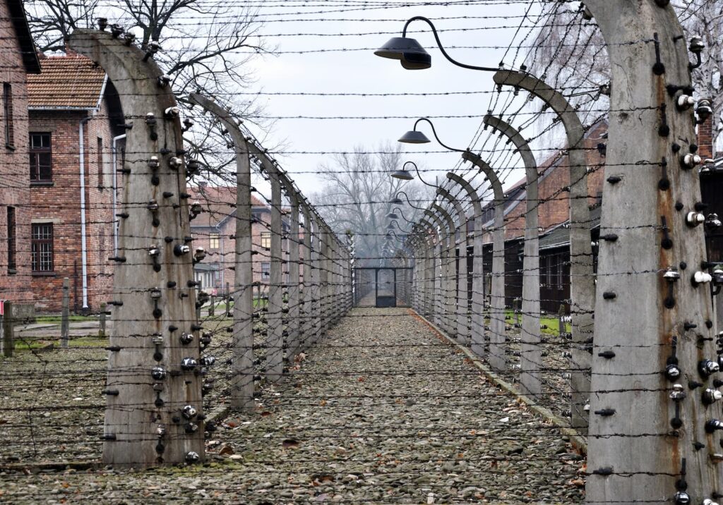 da varsavia ad auschwitz