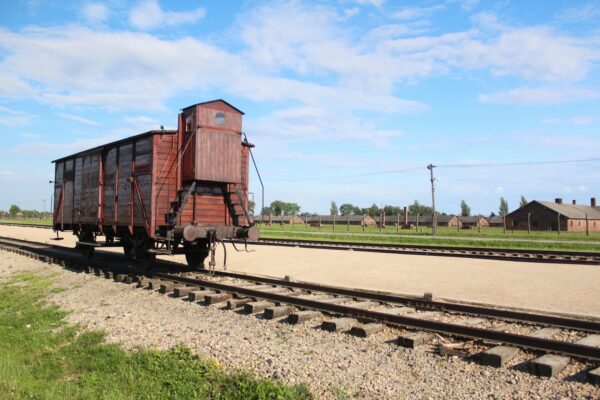 trains d'auschwitz
