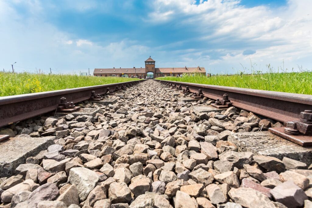 visitare auschwitz con bambini